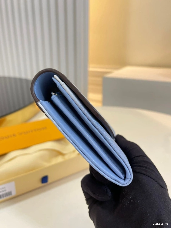 WIS VUITTON WALLET LOUIS IRIS 0128